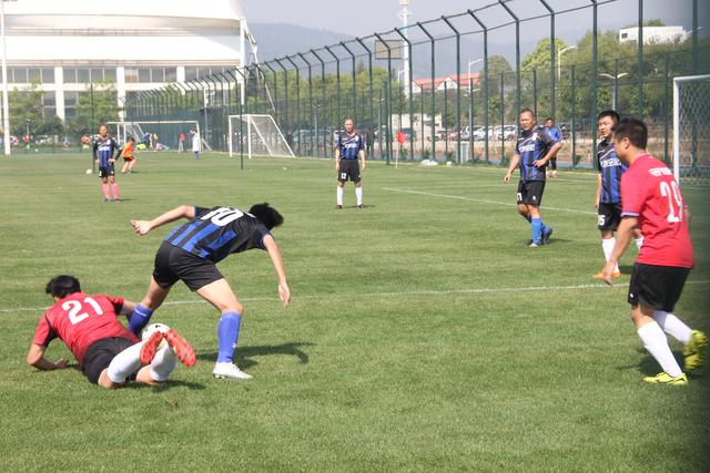 兰德尔20分哈登8中1 森林狼终结快船主场9连胜