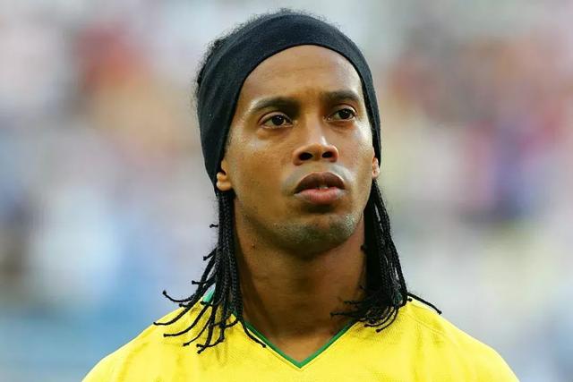 库里27分哈特三双 勇士负尼克斯跌回西部第十